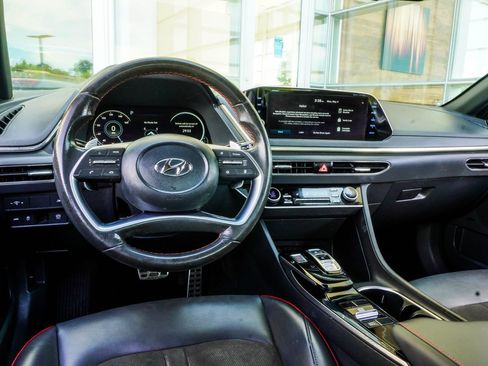Used 2023 Hyundai Sonata SEL Plus FWD image 16