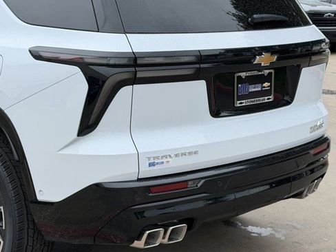 New 2026 Chevrolet Traverse High Country FWD image 7