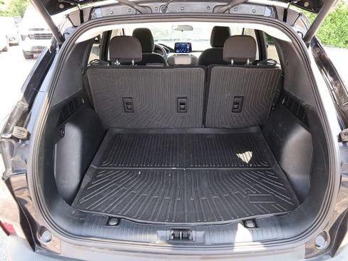 Certified 2022 Ford Escape SE w/ SE Sport Appearance Package FWD image 7