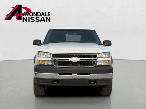 Used 2007 Chevrolet Silverado 2500 W/T w/ Skid Plate Package AWD/4WD image 5