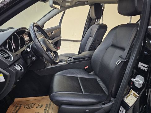 Used 2013 Mercedes-Benz C 300 4MATIC Sedan w/ Multimedia Pkg image 16