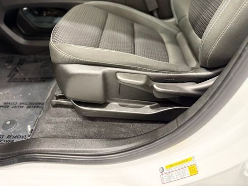 Used 2023 Chevrolet Bolt EUV LT w/ Driver Confidence Package image 12