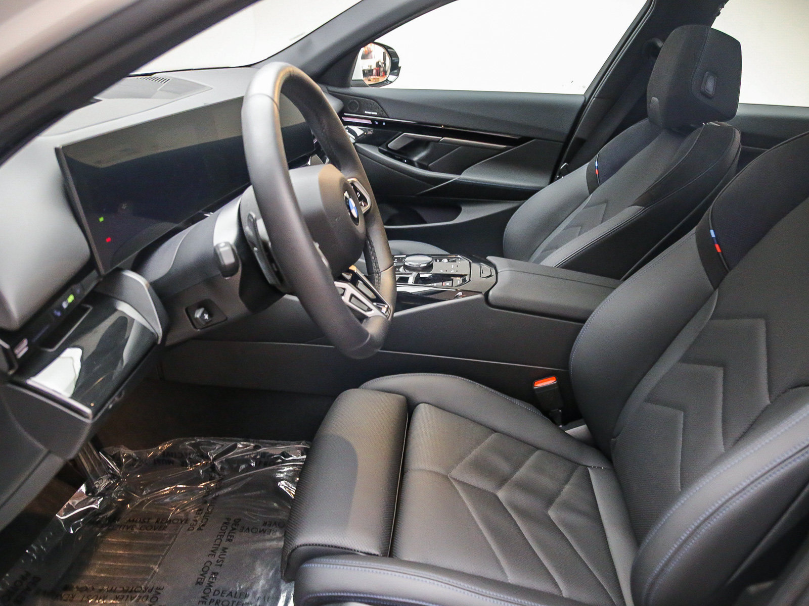 Used 2026 BMW 530i w/ M Sport Package RWD image 19