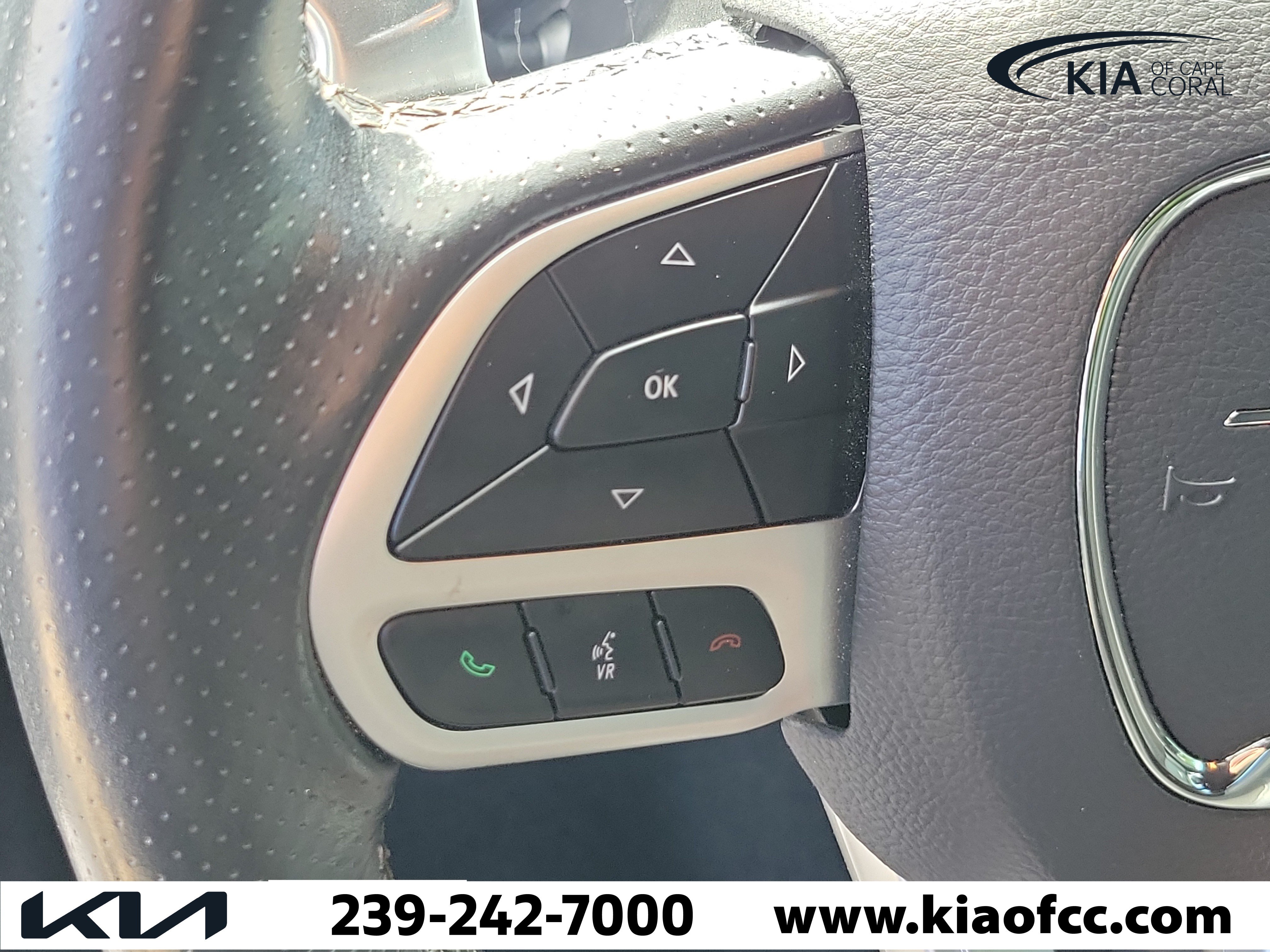 Used 2019 Jeep Grand Cherokee SRT AWD/4WD image 26