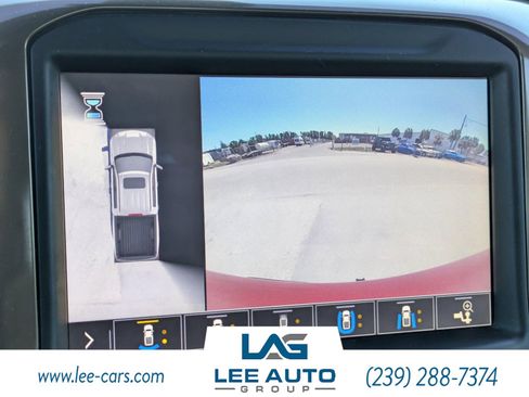 Used 2019 Chevrolet Silverado 1500 High Country w/ Technology Package image 28