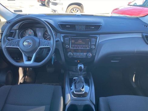 Used 2020 Nissan Rogue Sport S w/ Appearance Package image 12