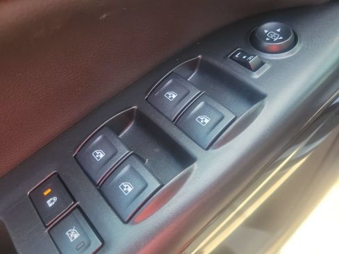 Used 2018 GMC Canyon SLE w/ SLE Convenience Package RWD image 14