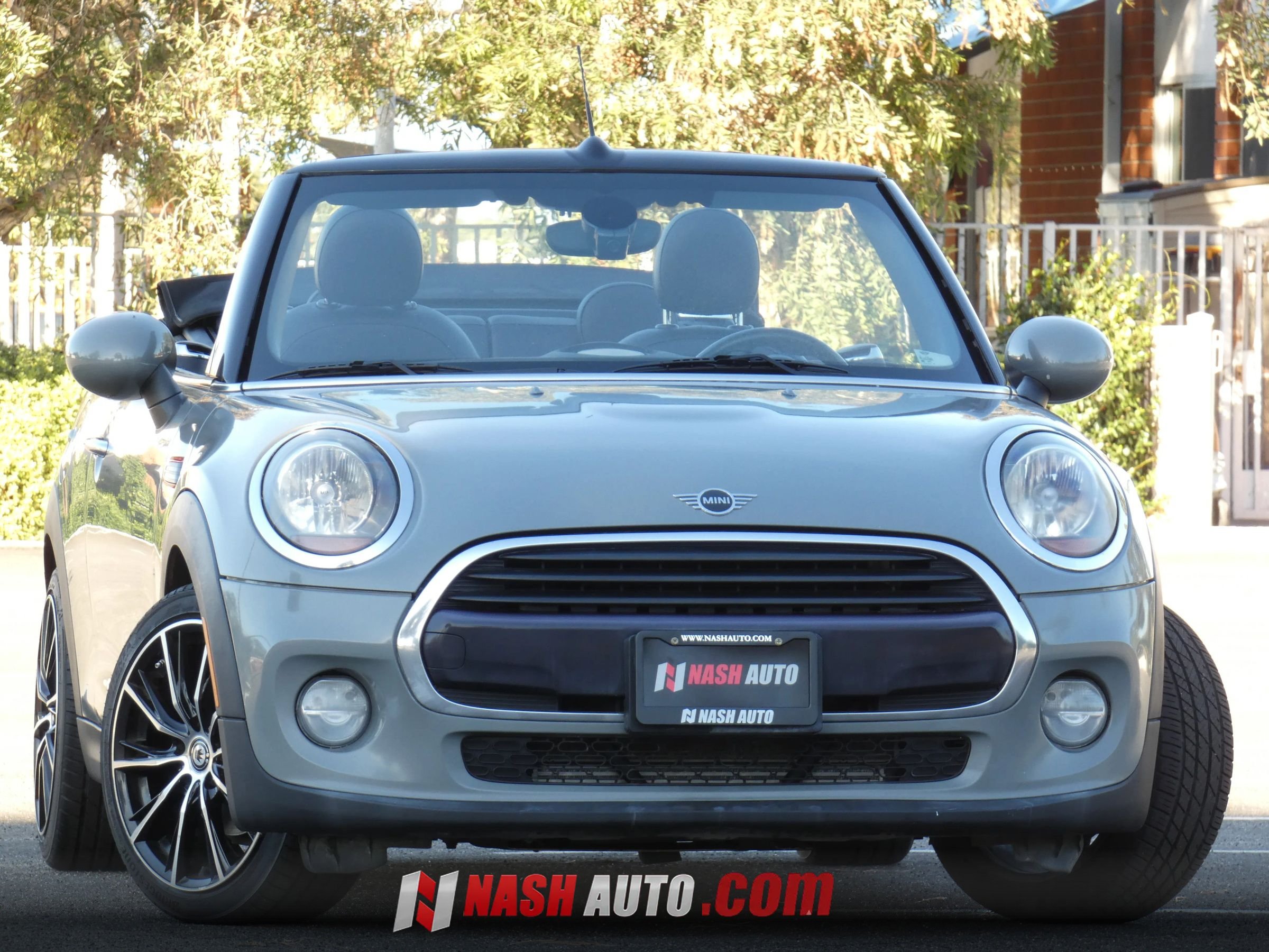 Used 2019 MINI Cooper Convertible FWD image 3