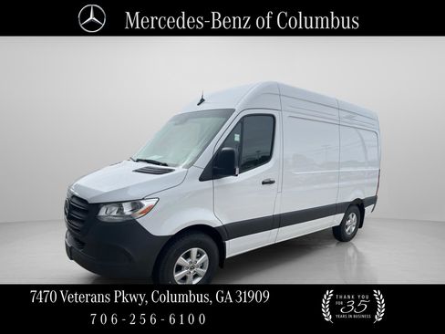 Used 2024 Mercedes-Benz Sprinter 2500 image 1