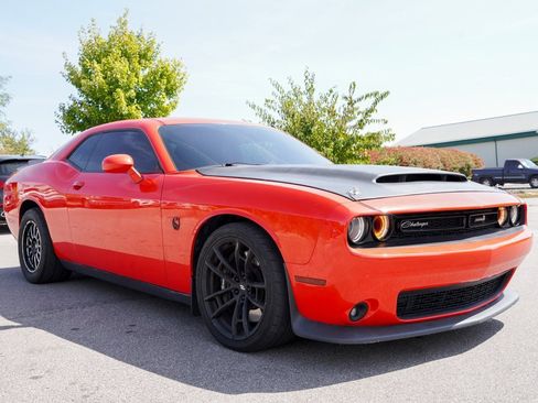 Used 2020 Dodge Challenger R/T Scat Pack w/ Dynamics Package image 12
