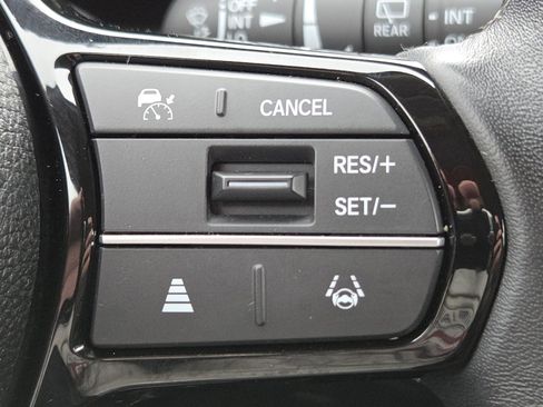 Certified 2024 Honda Civic EX-L image 10