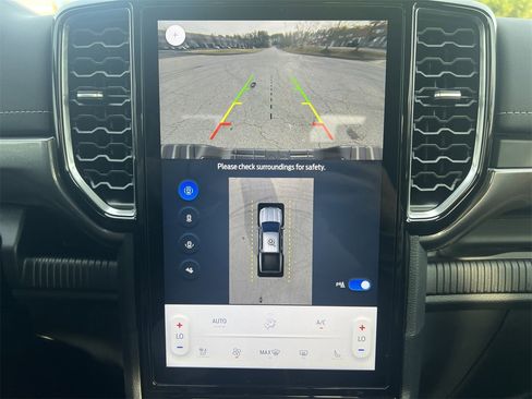 New 2025 Ford Ranger Lariat image 3