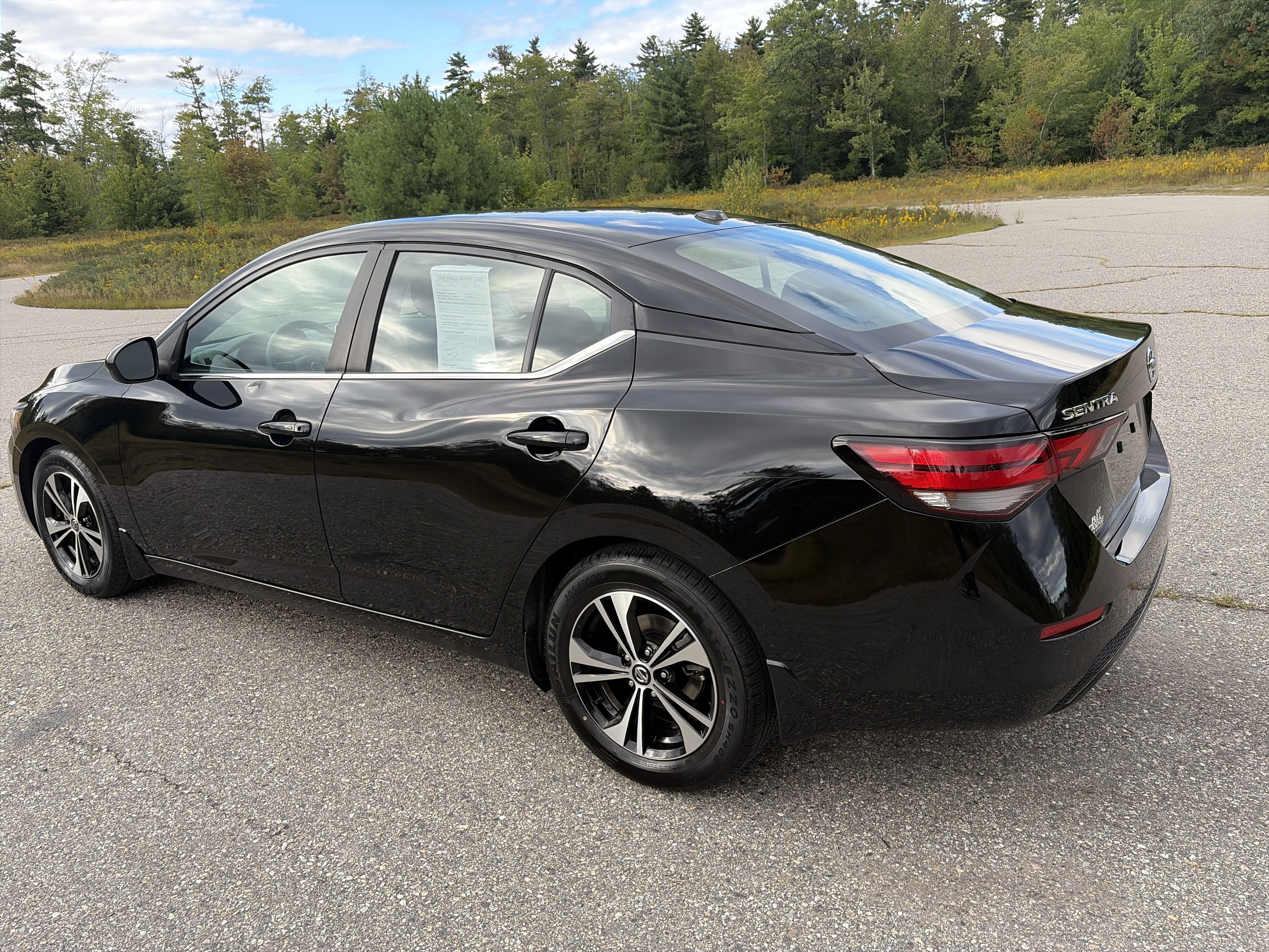 Certified 2023 Nissan Sentra SV w/ Trunk Package FWD image 10