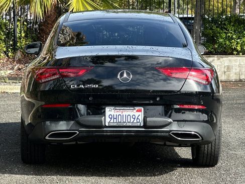 Used 2023 Mercedes-Benz CLA 250 image 4