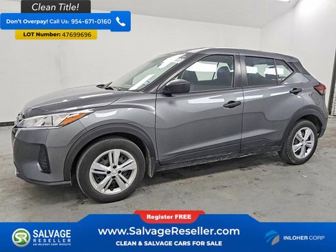 Used 2024 Nissan Kicks S image 1