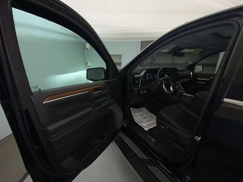 Used 2023 GMC Sierra 1500 Denali w/ Denali Reserve Package AWD/4WD image 11