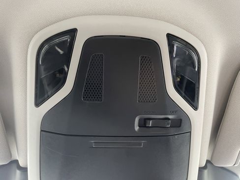 Certified 2025 Subaru Outback image 28