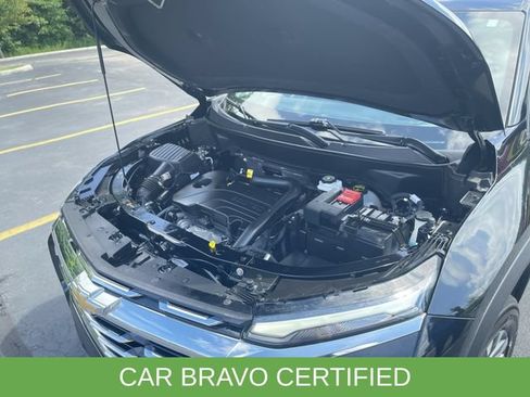 Certified 2025 Chevrolet Equinox LT FWD image 29