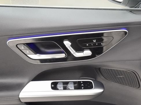 Certified 2026 Mercedes-Benz GLC 300 image 24