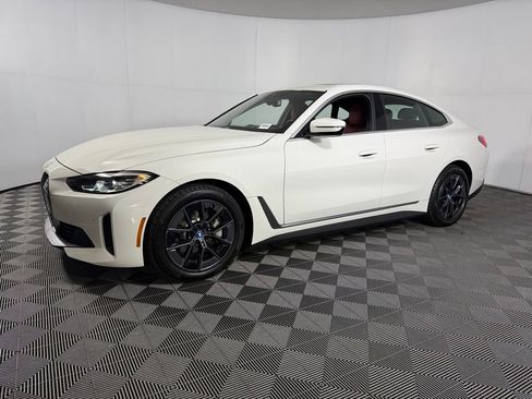 Used 2023 BMW i4 eDrive40 w/ Premium Package RWD image 3