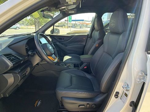 Used 2025 Subaru Forester Wilderness w/ Convenience Package AWD/4WD image 34