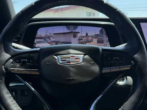 Used 2022 Cadillac Escalade Sport RWD image 25