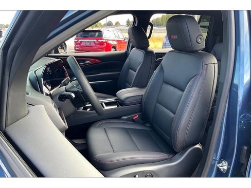 Used 2026 Chevrolet Traverse Z71 w/ Driver Confidence Package image 26