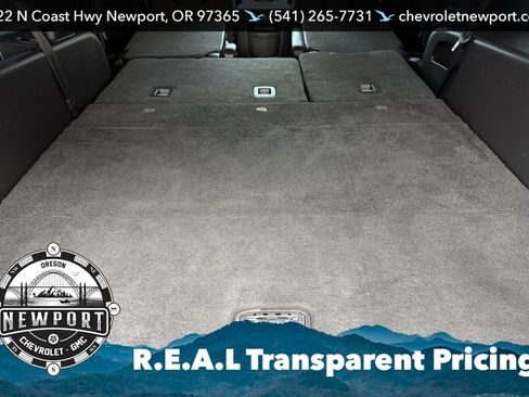 Used 2019 Cadillac Escalade ESV Platinum image 17