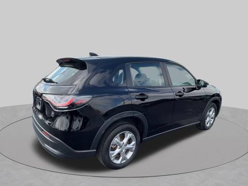 Used 2023 Honda HR-V LX image 9
