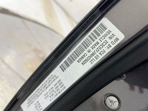 Used 2022 Dodge Challenger R/T Scat Pack w/ Dynamics Package image 27