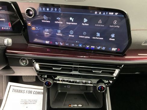 New 2026 Chevrolet Traverse RS image 15