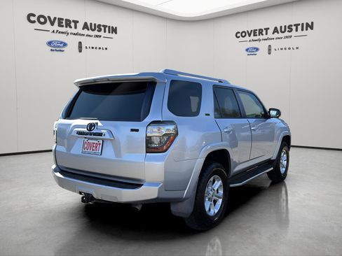 Used 2015 Toyota 4Runner SR5 Premium image 5