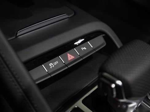 Used 2023 Audi R8 V10 performance w/ Carbon Exterior Package image 24