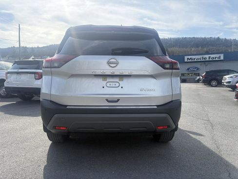 Used 2023 Nissan Rogue SV AWD/4WD image 7