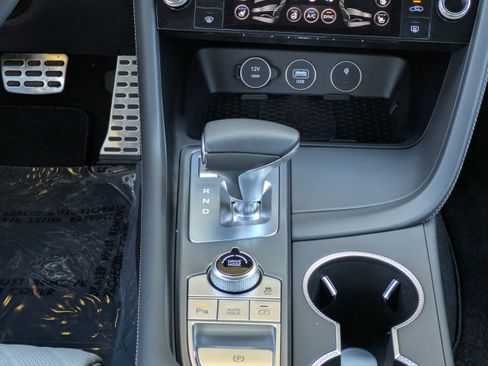 Certified 2025 Genesis G70 3.3T Advanced w/ Sport Prestige Package image 15