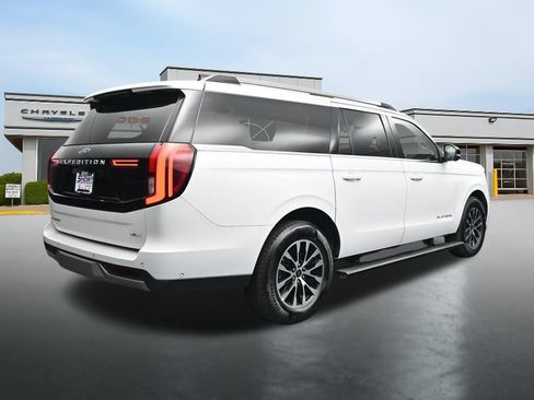 Used 2025 Ford Expedition Max Platinum AWD/4WD image 5