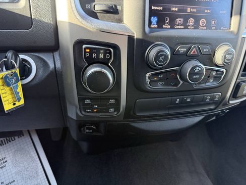 Used 2017 RAM 1500 Big Horn AWD/4WD image 28