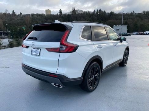 Used 2023 Honda CR-V Sport Touring image 8