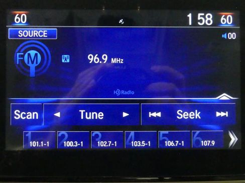 Used 2021 Honda Clarity Plug-In Hybrid image 10