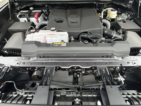 New 2025 Toyota Tundra SR5 image 25