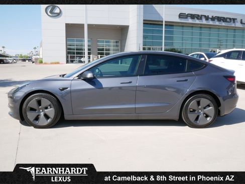 Used 2023 Tesla Model 3 Standard Range RWD image 3