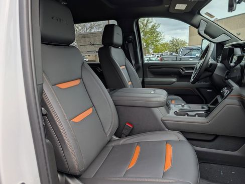 New 2026 GMC Sierra 3500 AT4 w/ AT4 Premium Plus Package AWD/4WD image 26