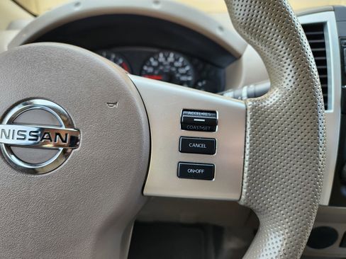 Used 2017 Nissan Frontier SV image 38