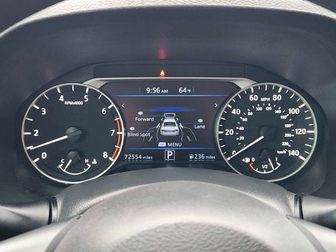 Used 2021 Nissan Altima 2.5 SV FWD image 16