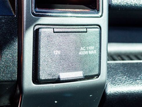 Used 2017 Ford F150 XLT w/ Equipment Group 302A Luxury image 18