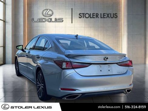 Used 2023 Lexus ES 350 w/ Premium Package FWD image 10