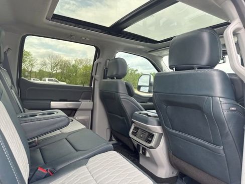 Used 2023 Ford F450 Limited w/ FX4 Off-Road Package image 18