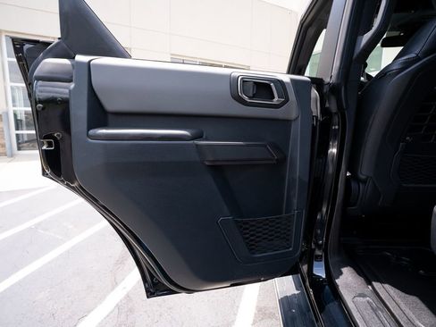 Used 2024 Ford Bronco Black Diamond w/ Sasquatch Package AWD/4WD image 46