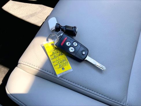 Used 2012 Acura TL Auto image 15
