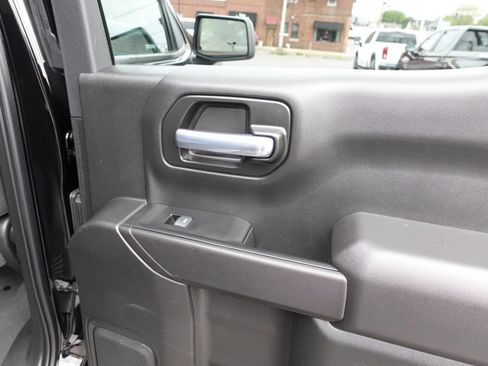 Used 2021 Chevrolet Silverado 1500 Custom w/ Safety Confidence Package AWD/4WD image 27